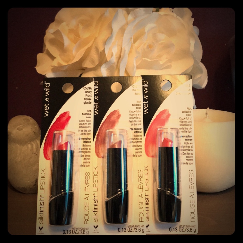 Wet N Wild Lipstick